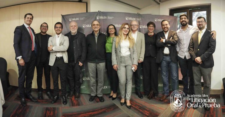 ACADEMIA SÍLEX-82